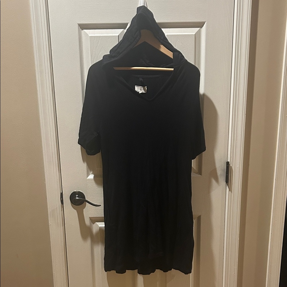 Lou & Grey Black Midi Dress